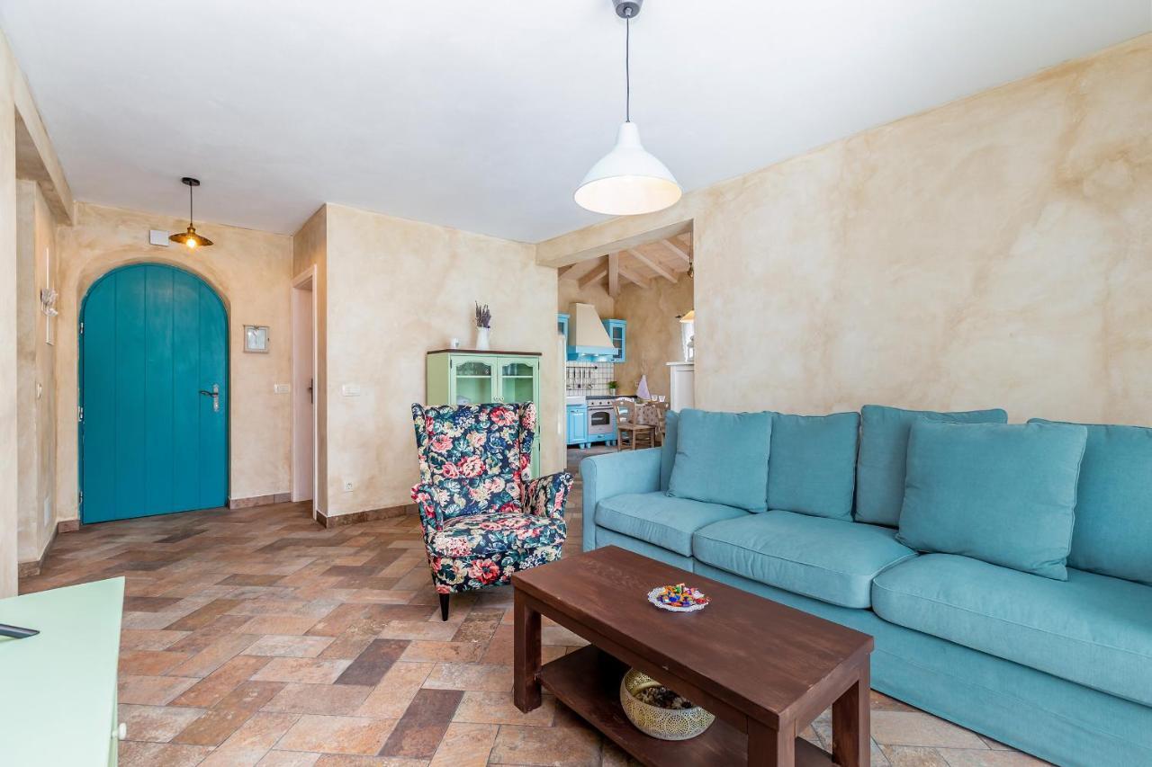 Holiday House Chiara Vrh  Екстер'єр фото